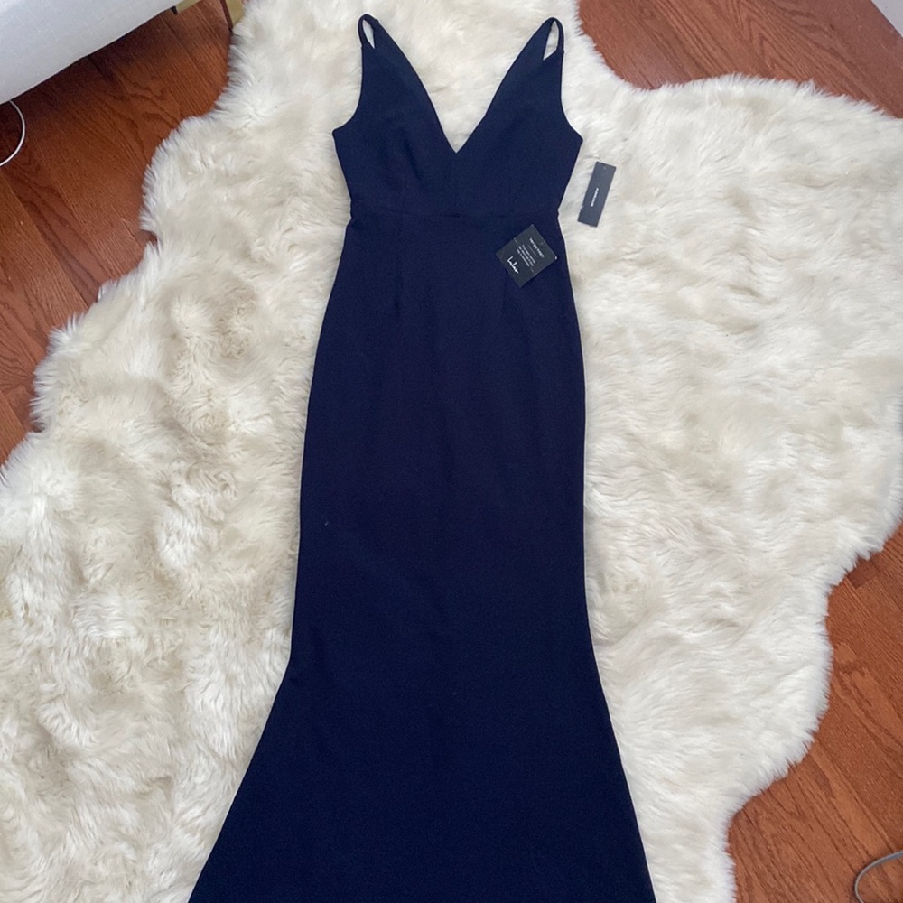 Lulu’s Melora Navy Blue Sleeveless dress
